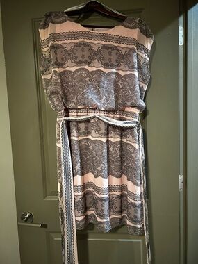 Emma & Michele Pink and Gray Paisley Dress with Tie